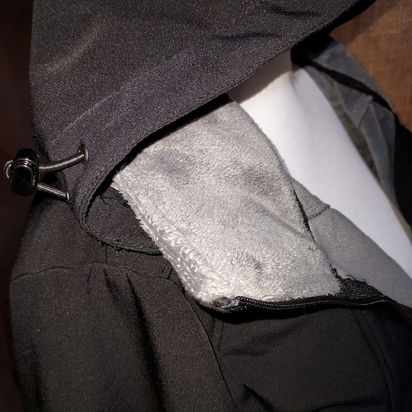 Womans Fall Jacket. Large. St John's Bay - Picture 7 of 9